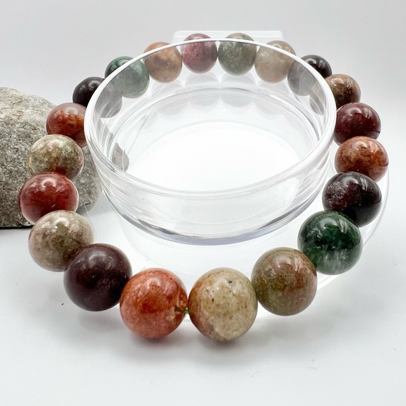 PHANTOM QUARTZ BRACELET - Picture 10 of 10